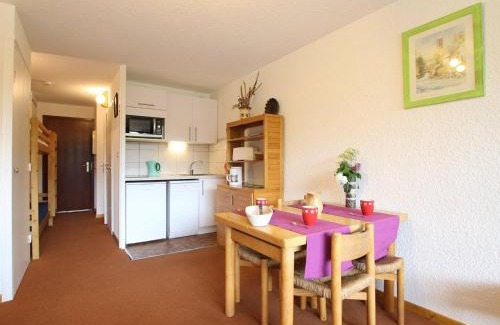 La Salle-les-Alpes Apartamento | Studio coin montagne 4 pers avec balcon, piscine, à 50m du télécabine - La Salle les Alpes - FR-1-330F-91