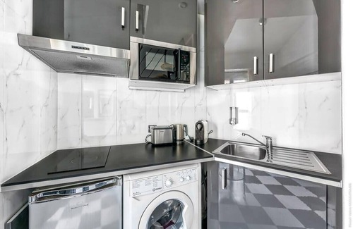 8th Arrondissement Apartamento | Studio Colisee, Champs Elysees
