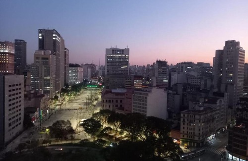 Central Zone Apartamento | Studio com vista para o Vale do Anhangabaú - Mirante do Vale
