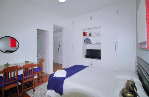 Ipanema Apartamento | Studio Completo em Ipanema Praia e Metrô na Porta!