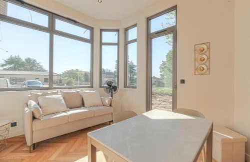 Ecully Apartamento | Studio confortable avec terrasse, Ecully