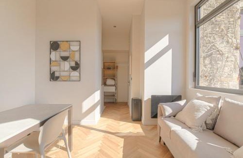 Ecully Apartamento | Studio confortable avec terrasse, Ecully