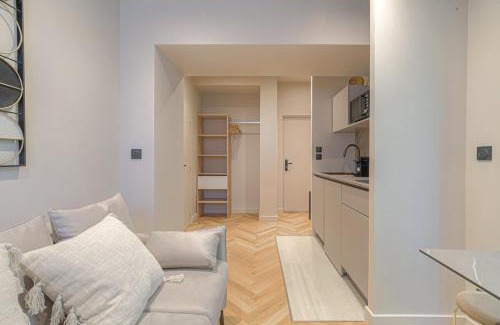 Ecully Apartamento | Studio contemporain avec terrasse ensoleillée