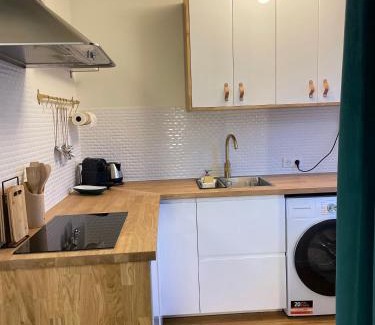 Sud Apartamento | Studio cosy en Provence avec parking Le Monaco