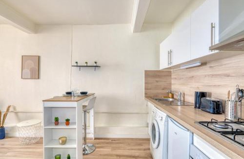 Neuville-sur-Saone Apartamento | Studio cosy - Plein coeur de Neuville