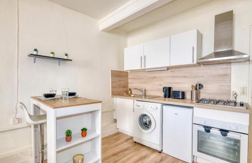 Neuville-sur-Saone Apartamento | Studio cosy - Plein coeur de Neuville