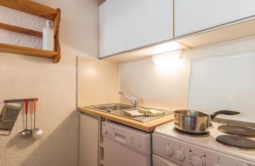 La Salle-les-Alpes Apartamento | Studio cosy proche télécabine Fréjus, 4 pers, piscine et parking, La Salle-les-Alpes - FR-1-330F-104