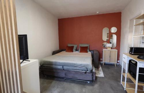 Monteux Apartamento | Studio cozy au coeur du village - Wifi - Netflix