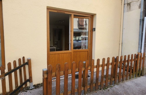 Murol Apartamento | Studio dans le bourg médiéval de Murol