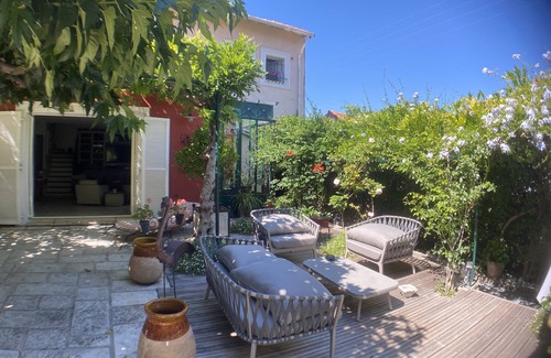 Cannes City Centre Casa | Studio Dans Maison de Ville Très Calme