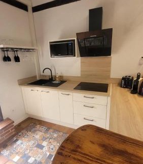 Verfeil Apartamento | Studio de charme 70m2, Jacuzzi et Piscine Partagée