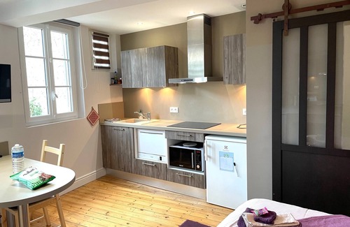 Chartres Apartamento | Estudio-Apartamento-Habitación con desagüe-Vista al Jardín-3 étoiles