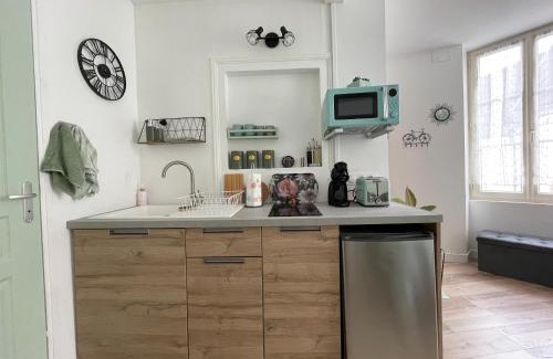 Accolay Apartamento | Studio de la Poterie