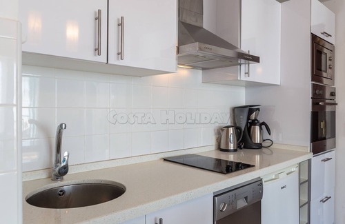 Castillo de Sabinillas Apartamento | Studio Delfin Duquesa con vista el mar