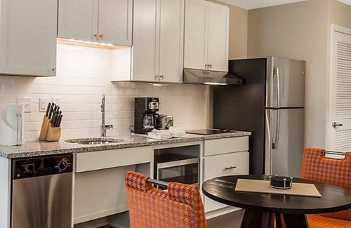 Cannonborough Elliotborough Complejo | Studio Deluxe Condo at King 583 - Downtown Charleston