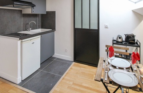 Notre-Dame Apartamento | Charming studio 3 min away from Château de Versailles - Welkeys