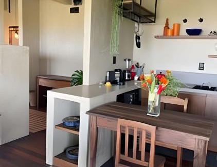 Barra de Ibiraquera Apartamento | Studio dos Imbês frente ao mar