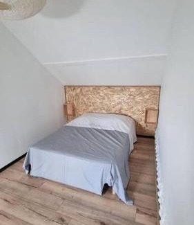 Serres-Castet Apartamento | Studio du lac