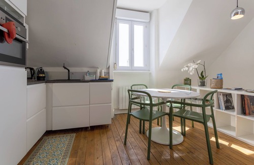 Benodet Apartamento | Apartamento estudio 'Duplex Au Cœur De Bénodet' con vistas al mar y Wi-Fi