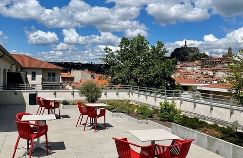 Le Puy-en-Velay Apartamento | Studio Ensuite with Bath and Balcony