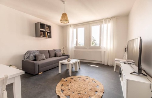 Chamalieres Apartamento | Studio Ernest Chamalières Calme Parking Gratuit