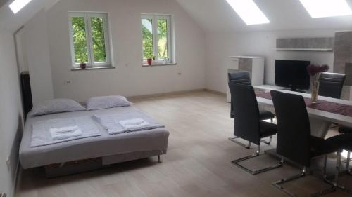 Ajdovscina Apartamento | Studio Für 4 Personen Ca 106 M Sup2 In Gozd, Krain Innerkrain