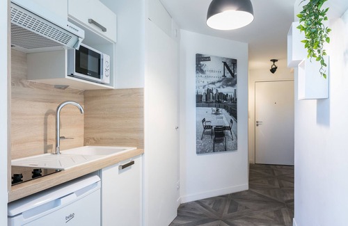 Gares Apartamento | Estudio amueblado con ascensor, frente a la estación de St Roch