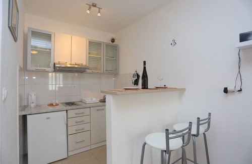 Mimice Apartamento | Apartamento-estudio en la playa Mimice, Omis (AS-18149-d)