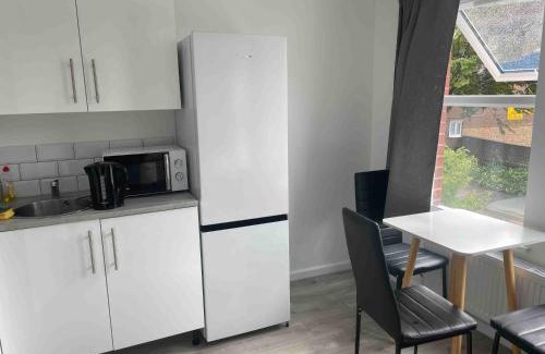 Tottenham Green Apartamento | Studio Flat Private Shower Wc and Kitchenette