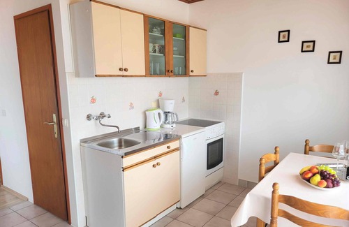 Novi Vinodolski Apartamento | Apartamento-estudio con terraza y vista al mar Novi Vinodolski (AS-19963-a)