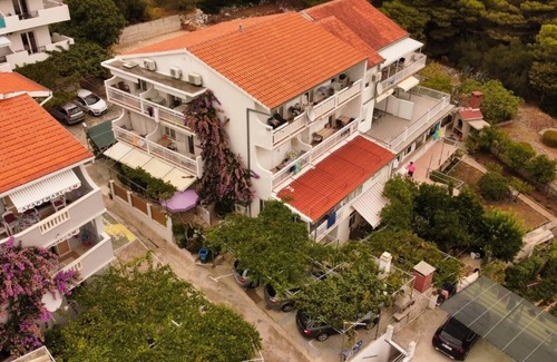 Blato Apartamento | Apartamento-estudio con balcón y vista al mar Zivogosce - Blato, Makarska (AS-21271-a)