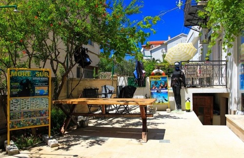Ratac Apartamento | Apartamento-estudio con balcón y vista al mar Makarska (AS-15200-b)