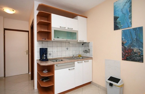 Dramalj Apartamento | Apartamento-estudio con balcón y vista al mar Dramalj, Crikvenica (AS-5534-a)