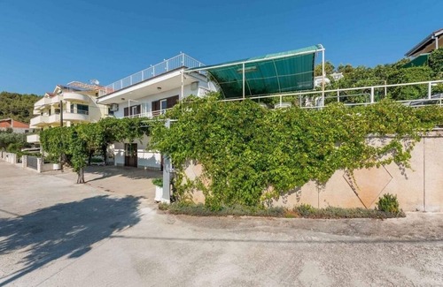 Poljica Apartamento | Apartamento-estudio con terraza y vista al mar Poljica, Trogir (AS-21041-a)
