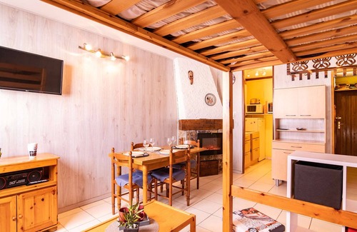 Pla d'Adet Apartamento | Estudio para 4 personas en Saint Lary Pla d'Adet con cocina y TV