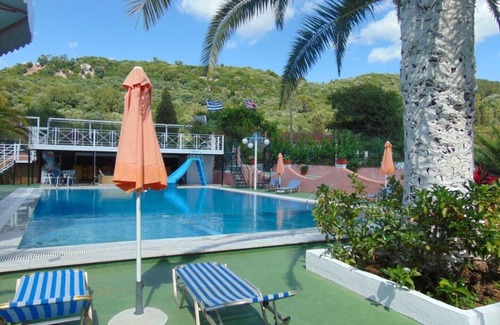 Vassilatika Apartamento | Estudio independiente para 4-5 personas con piscina compartida, cerca de QUALAND WATER PARK