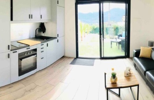 Les Adrets-de-l'Esterel Apartamento | Studio Cosy Dans Lesterel Proche Mer