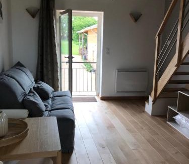 Saint-Didier-sur-Chalaronne Apartamento | Studio Aux 2 Chouettes