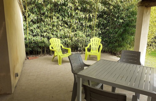 Eyragues Apartamento | Studio fruits rouges in Eyragues in the countryside for 2 people