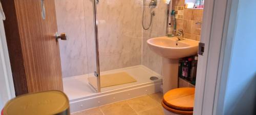 Warlingham Apartamento | Studio Garden Flat