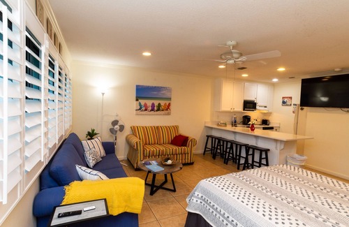 Seagrove Beach Cabaña | Studio ground floor the heart of Seagrove Pet considered Must Be Disclosed