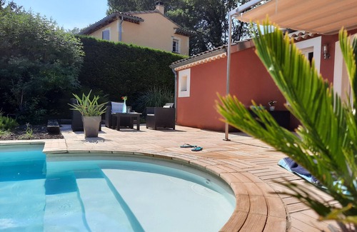 Montboucher-sur-Jabron Casa | Studio Independant Dans un Golf Avec Piscine et Jardin