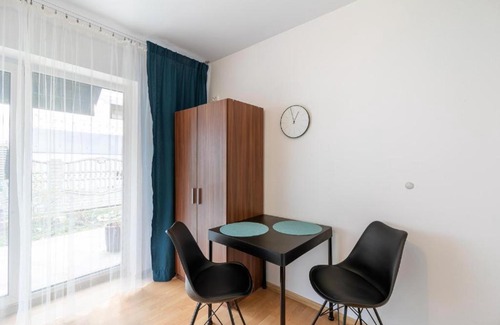 Olszynka Apartamento | studio I pokoje I pokoje z łazienkami