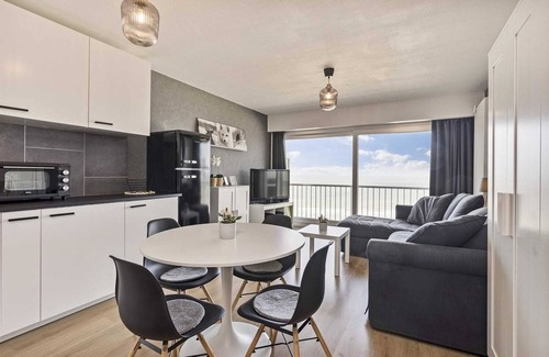Blankenberge Apartamento | Estudio en Blankenberge con Vista al Mar
