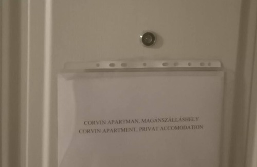 Corvin negyed Apartamento | Studio in Budapest's Center