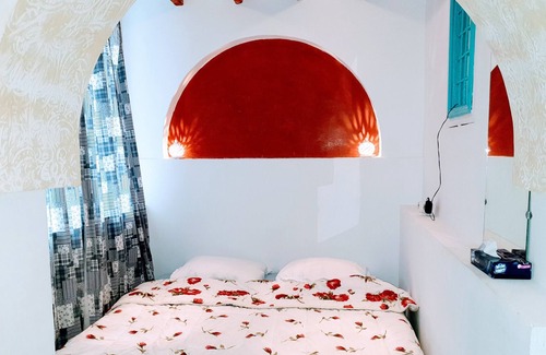 Ennasr Apartamento | Studio in Cité Ennasr close to all amenities