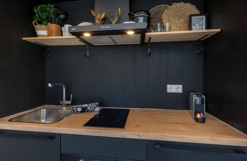 Domburg Casa | Holiday Home in the Middle of Seaside Resort