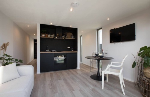 Domburg Casa | Holiday Home in the Middle of Seaside Resort