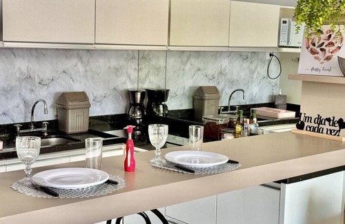 Matriz Apartamento | Studio in front of Shopping Curitiba, with garage