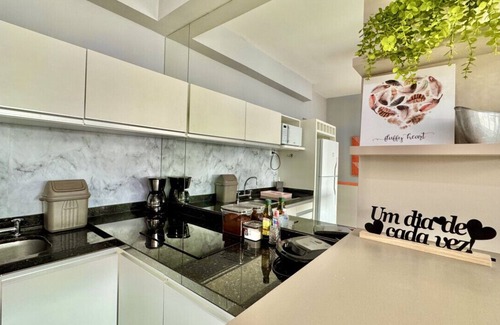 Matriz Apartamento | Studio in front of Shopping Curitiba, with garage